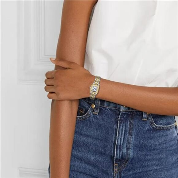 Gold Vintage Bracelet Watch for Women Small Roman Dial Quartz Waterproof - Picture 6 of 7